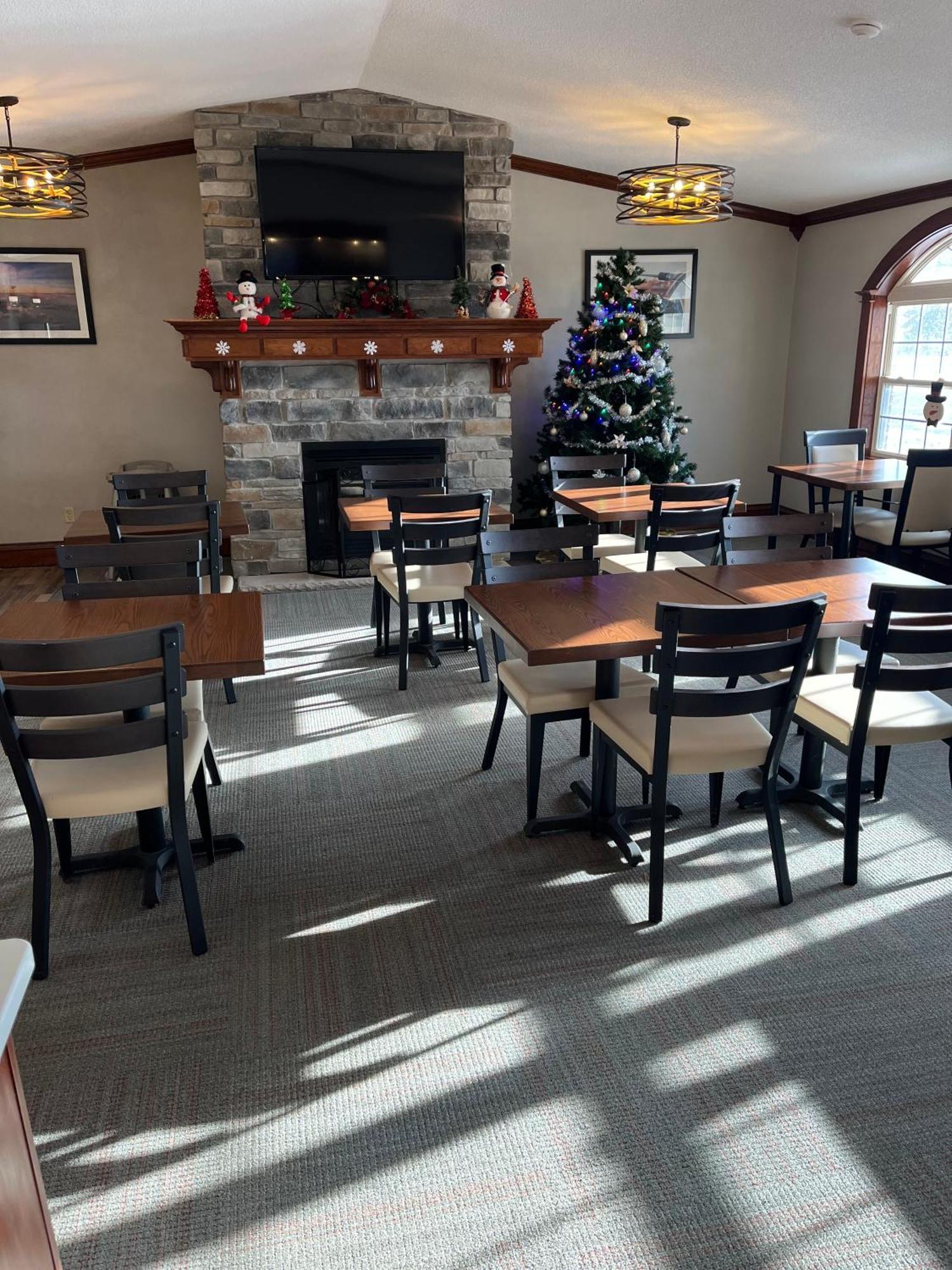 דווילס לייק Fireside Inn And Suites מראה חיצוני תמונה